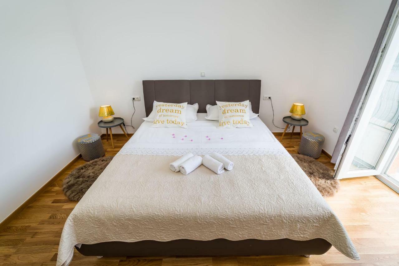 Apartment Newcity Novigrad  Ngoại thất bức ảnh
