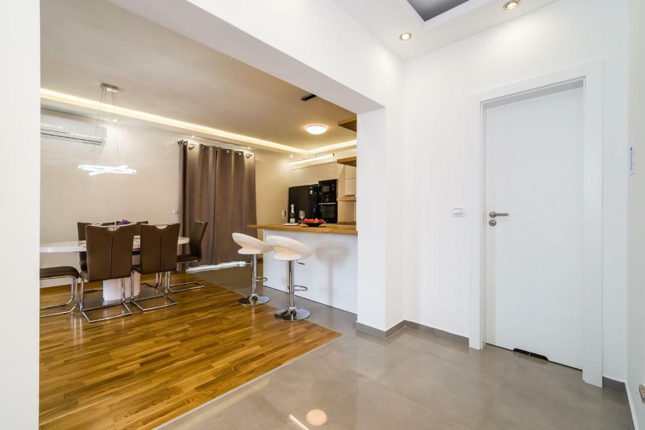 Apartment Newcity Novigrad  Ngoại thất bức ảnh