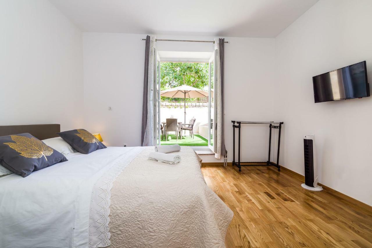 Apartment Newcity Novigrad  Ngoại thất bức ảnh