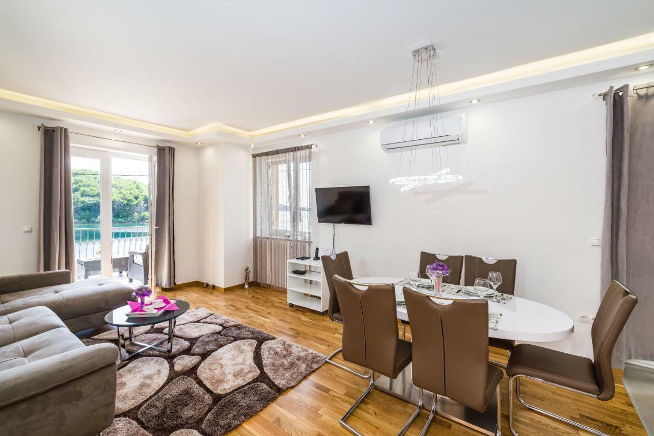 Apartment Newcity Novigrad  Ngoại thất bức ảnh